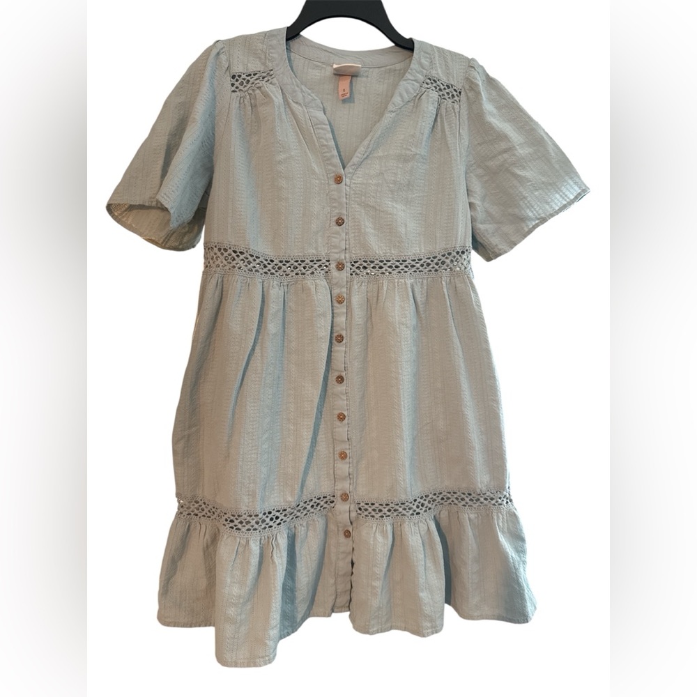 Knox rose lattice dress small. Light blue color